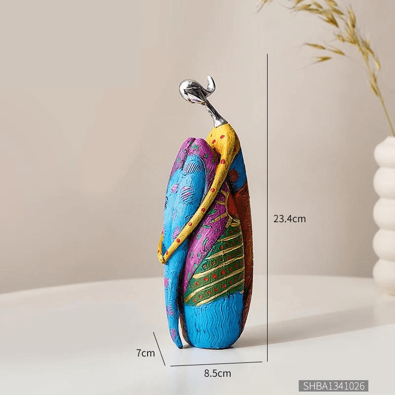 Escultura Menina Abstrata Pintada Alto Padrão - Casas Carol